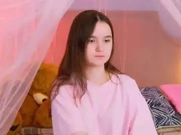 Chaturbate Adult Video Chat of strawbunnybite