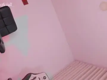 Chaturbate Nude Webcam of sweet__giirl