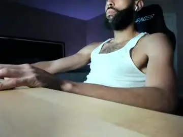 Chaturbate Free Porn Cam of xxlrollingpapers