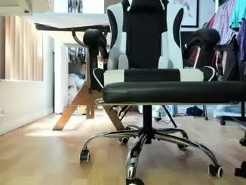 Chaturbate Watch Live Sex Cams of bisexualjay