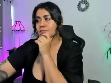 Chaturbate Sex Cam of emmax_x