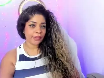 Chaturbate Live Sex of latinamav22