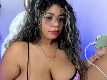 Chaturbate Best live sex cam show of latinamav22