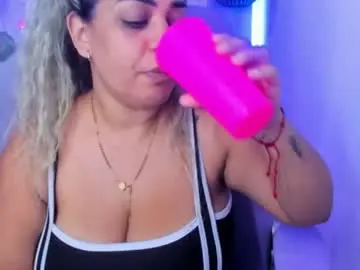 Chaturbate Free Live Porn of latinamav22