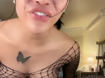Chaturbate Nude Webcam of _agatha69_