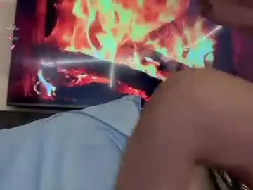 Chaturbate Sex Cam of _agatha69_
