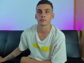 Chaturbate Nude Webcam of max_wild01