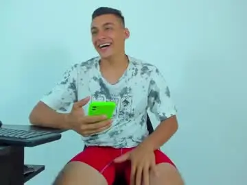 Chaturbate Free Porn Cam of max_wild01
