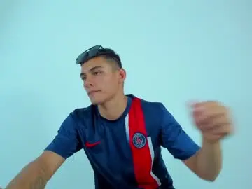Chaturbate Live Sex of max_wild01