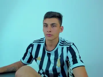 Chaturbate Sex Cam of max_wild01