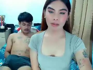 Chaturbate Free Porn Cam of mikhayla_and_zeus_room