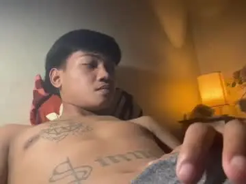 Chaturbate Adult Webcam of mikhayla_and_zeus_room