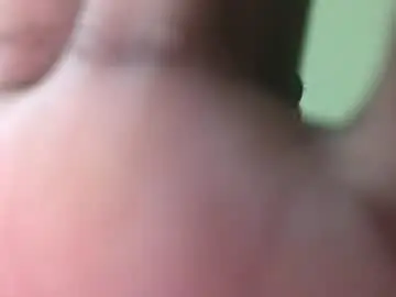 Chaturbate Live Porn of throwingslip