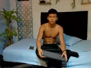 Chaturbate Free Porn Cam of bruno_snow