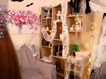 Chaturbate Free Porn Cam of emina_woody