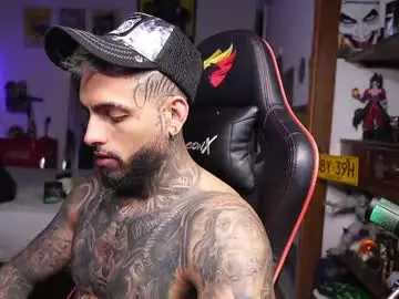 Chaturbate Sex Chat of logan_hugh8