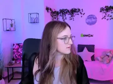 Chaturbate Nude Webcam of luna_berryy