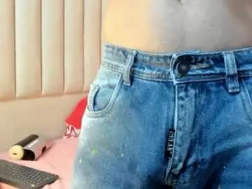 Chaturbate Watch Live Sex Cams of noah_smith05