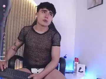 Chaturbate Watch Live Sex Cams of tommy_claks