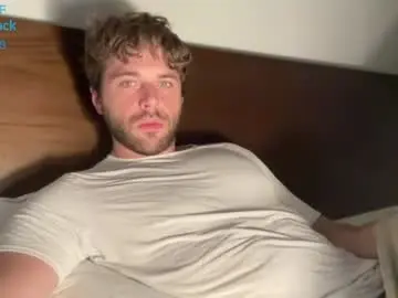 Chaturbate Live Sex of hot8pack01