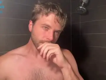 Chaturbate Live Sex Cam of hot8pack01