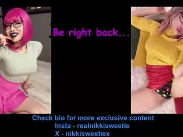 Chaturbate Adult Video Chat of nikkisweetie