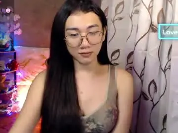 Chaturbate Adult Webcam of pia_worthsback