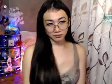 Chaturbate Best live sex cam show of pia_worthsback