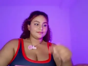 Chaturbate Live Sex Cam of yera_sh