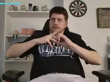 Chaturbate Free Live Porn of aaronlegend
