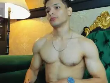 Chaturbate Live Sex Cam of aless_king