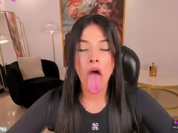 Chaturbate Nude Webcam of alyssadean_