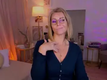 Chaturbate Live Sex Cam of annielight