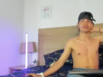 Chaturbate Live Porn of ethan__carter