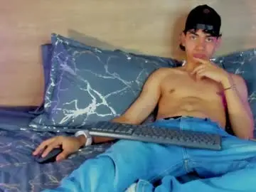 Chaturbate Private Sex Chat of ethan__carter