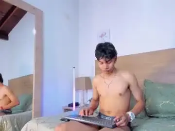 Chaturbate Adult Webcams of ethan__carter