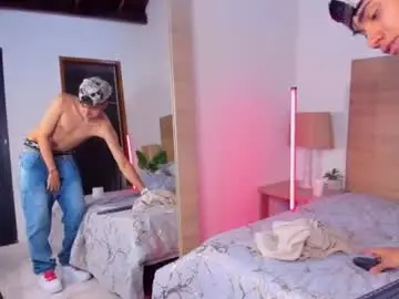Chaturbate Live Sex of ethan__carter