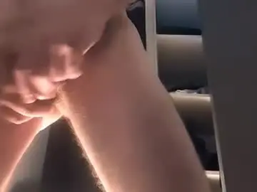 Chaturbate Live Porn of frenchymontreal