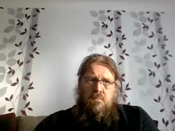 Chaturbate Adult Video Chat of metallbuddy