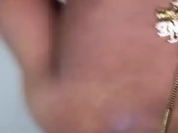 Chaturbate Free Porn Cam of sexybanks95