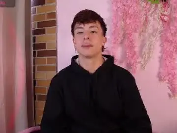 Chaturbate Best live sex cam show of zadquiel_