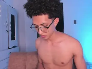 Chaturbate Nude Webcam of cj_davis1