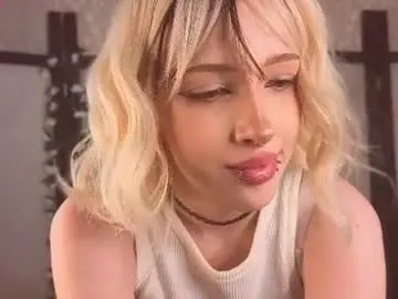 Chaturbate Sex Chat of nerdy_freyua