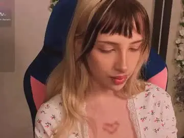 Chaturbate Live Sex of nerdy_freyua