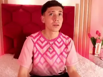 Chaturbate Adult Webcam of noahh_saenz