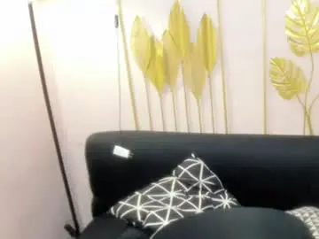 Chaturbate Sex Cam of petitebigcockkendra