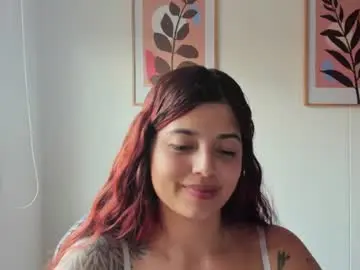 Chaturbate Live Sex Cam of shylittlebunny