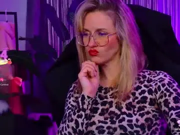 Chaturbate Adult Video Chat of whitneypunnch