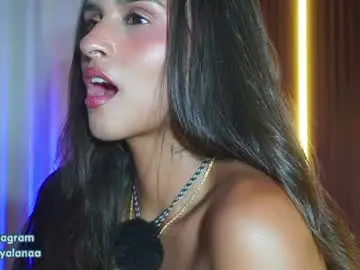 Chaturbate Watch Live Sex Cams of alana_haze