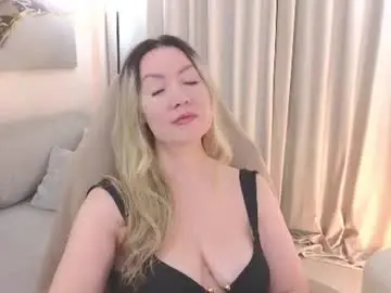 Chaturbate Free Porn Cam of ellesoft1